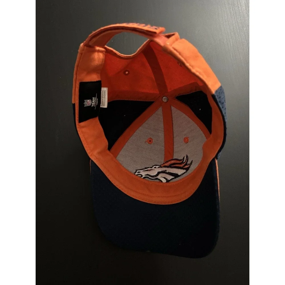 Team NFL Denver Broncos Strapback Hat Logo Cap‎ OSFM  Youth Cap Hat